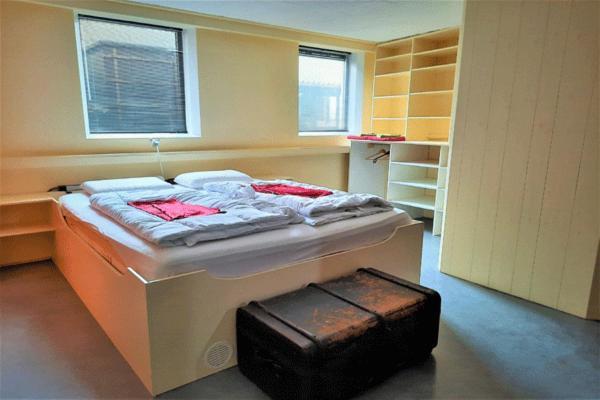 Vakantiehuis Met Jacuzzi 4 Personen Giethoorn Exterior photo